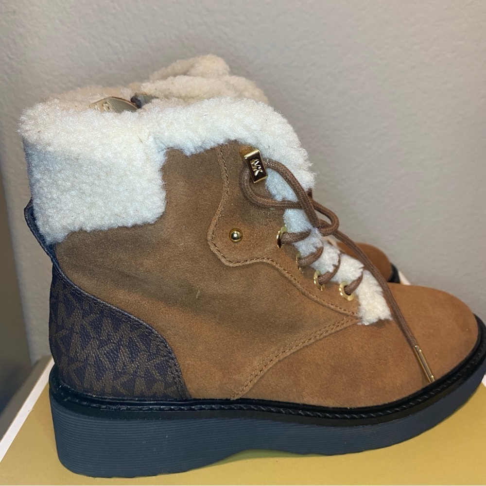 NIB MICHAEL KORS TRUDY FUR & SUEDE BOOTS IN LUGG MULTI - SIZE 7M - Picture 5 of 15